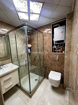 Satılır 3 otaqlı köhnə tikili 75 m²