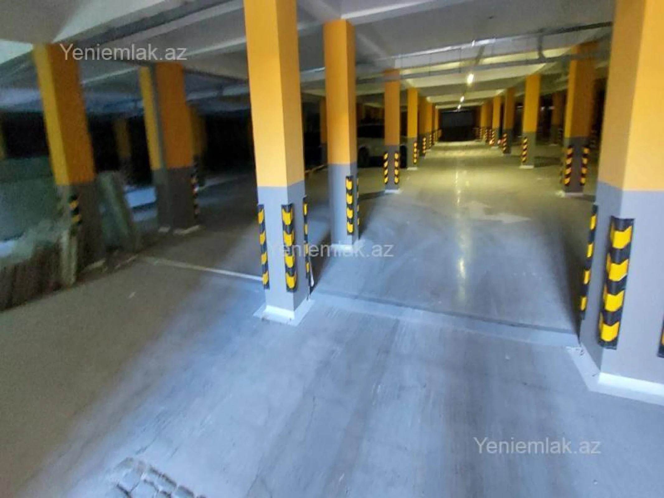 Satılır 3 otaqlı yeni tikili 135 m²