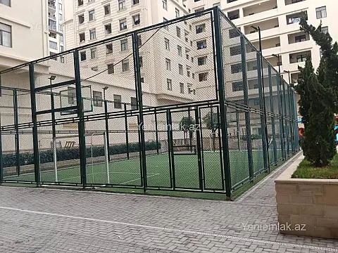 Satılır 3 otaqlı yeni tikili 135 m²