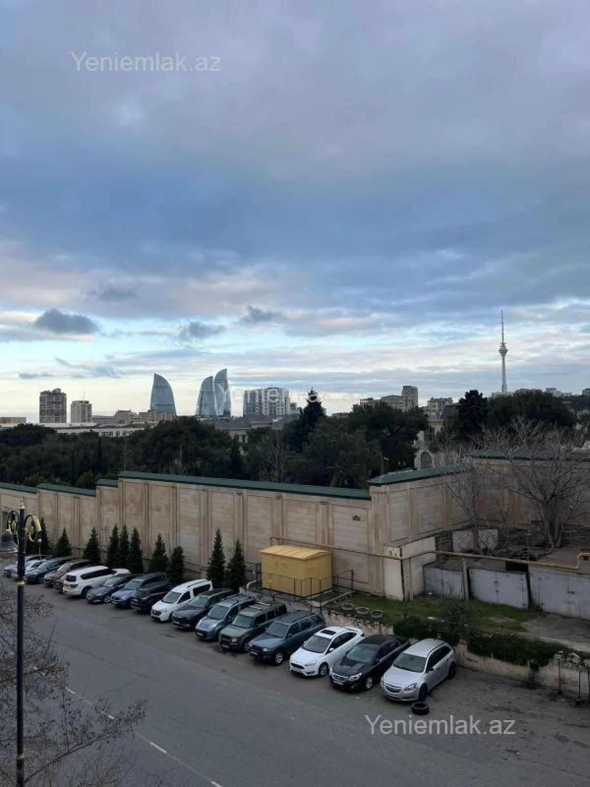 Satılır 1 otaqlı köhnə tikili 36 m²