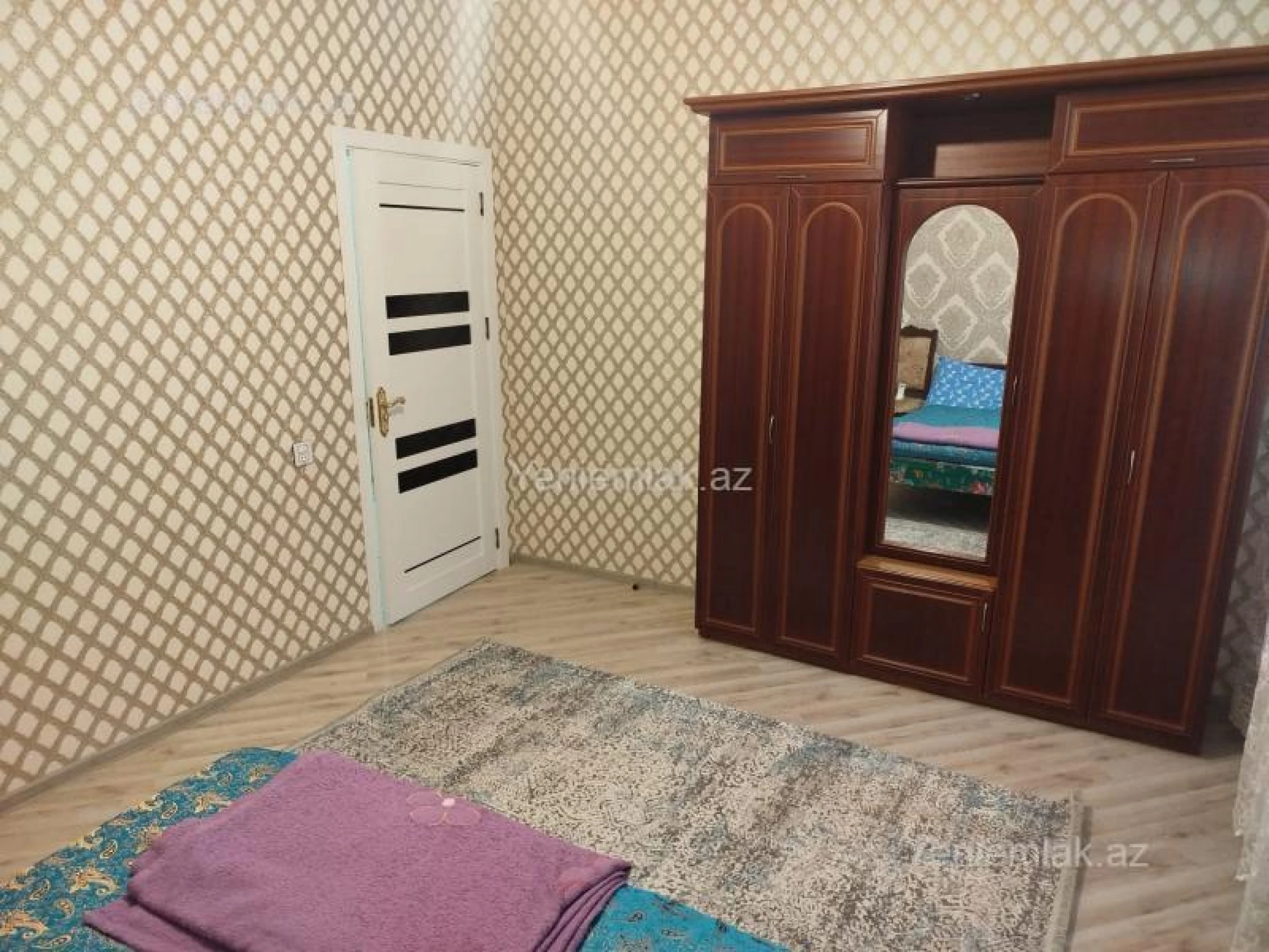 Satılır 4 otaqlı həyət evi 120 m²