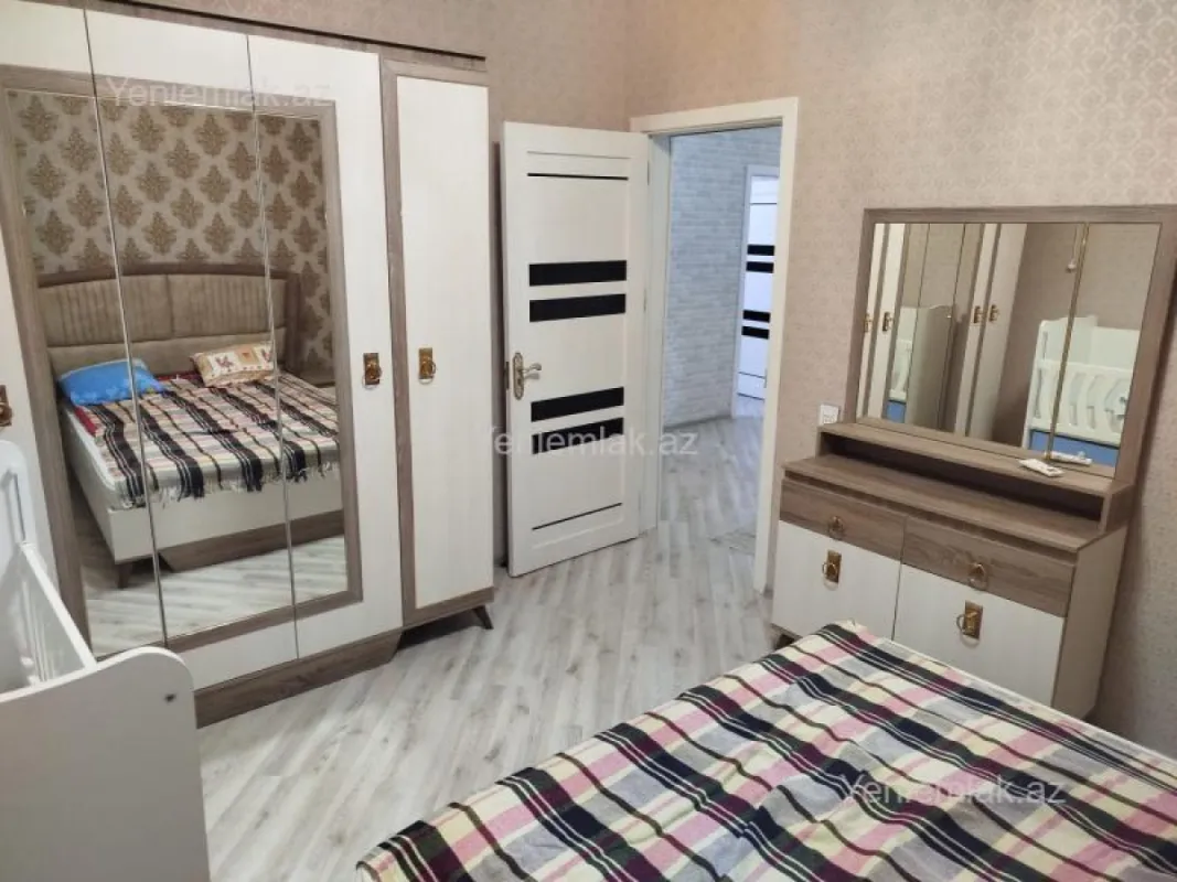 Satılır 4 otaqlı həyət evi 120 m²