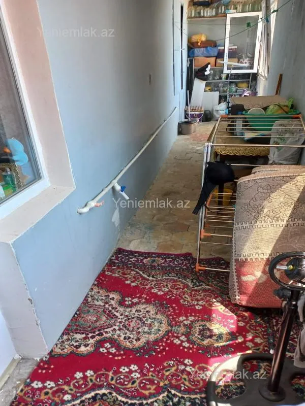 Satılır 2 otaqlı köhnə tikili 65 m²