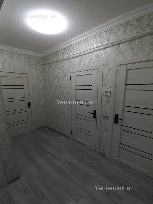 Satılır 2 otaqlı köhnə tikili 65 m²