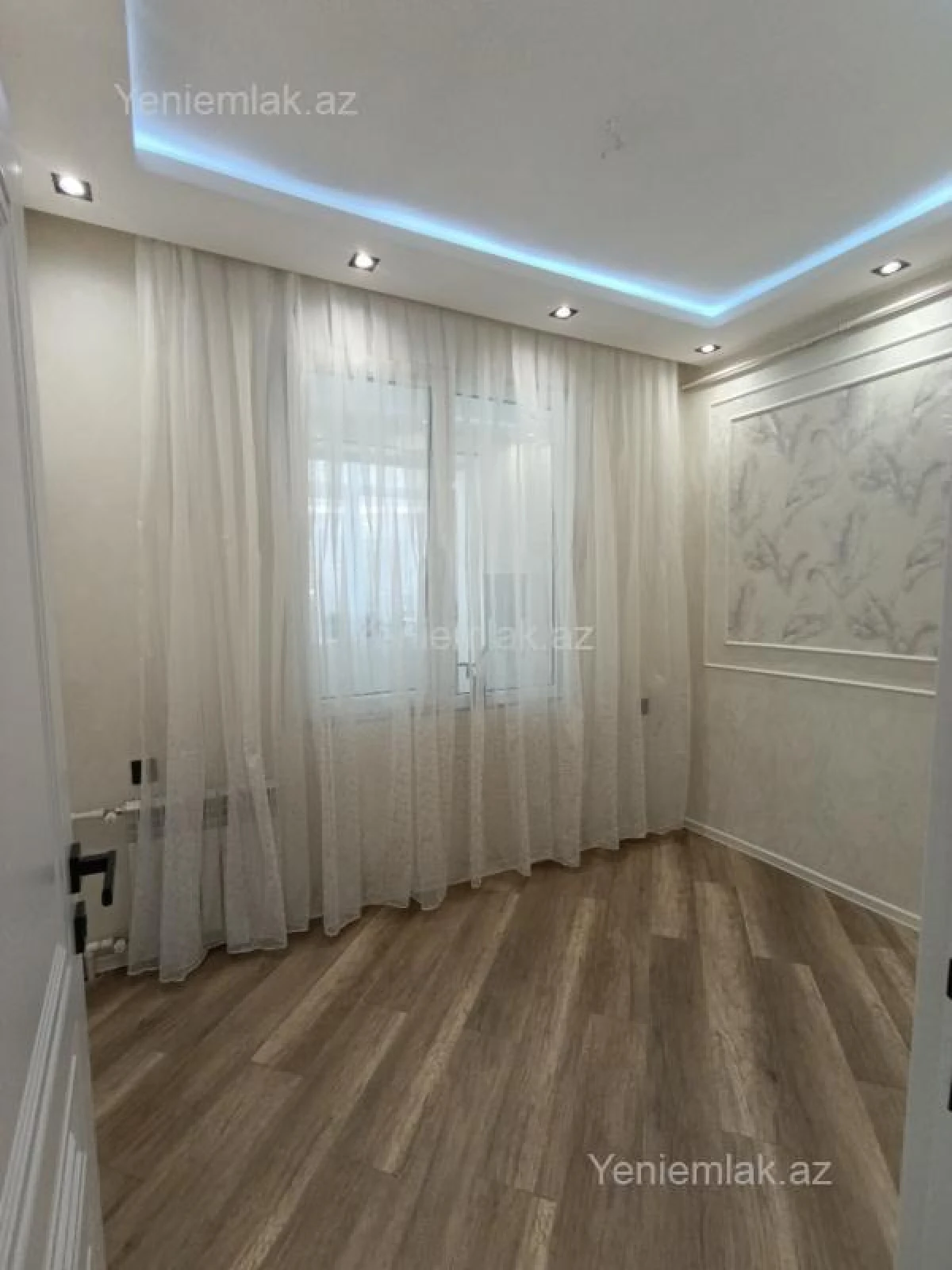 Satılır 3 otaqlı köhnə tikili 65 m²