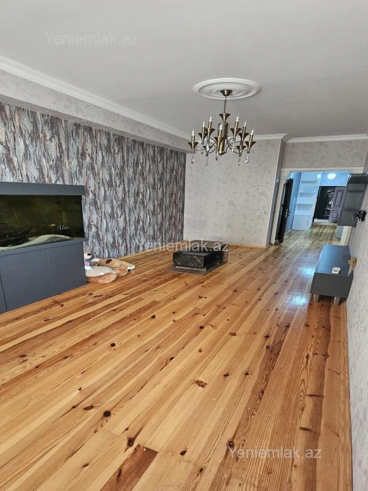 Satılır 3 otaqlı yeni tikili 75 m²