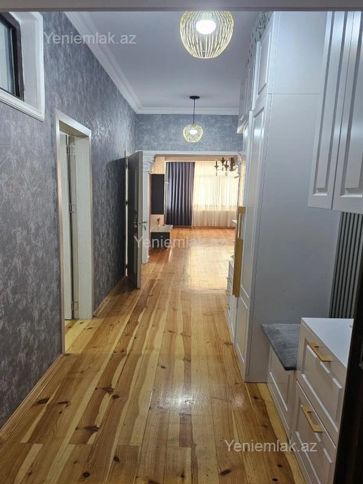 Satılır 3 otaqlı yeni tikili 75 m²