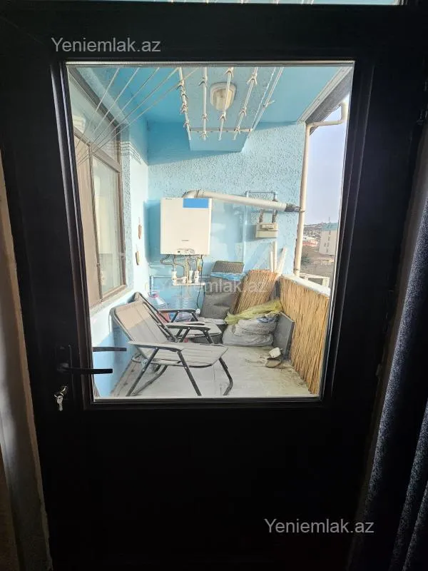 Satılır 3 otaqlı yeni tikili 75 m²