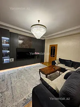 Satılır 3 otaqlı yeni tikili 140 m²