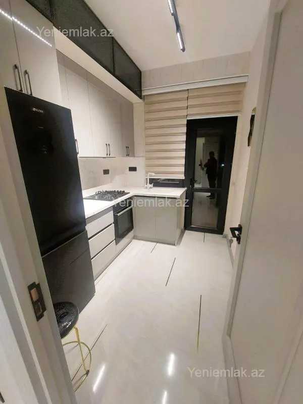 Satılır 2 otaqlı yeni tikili 68 m²