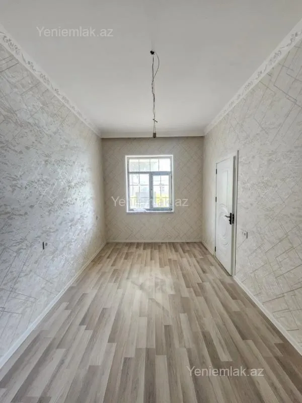 Satılır 3 otaqlı həyət evi 135 m²