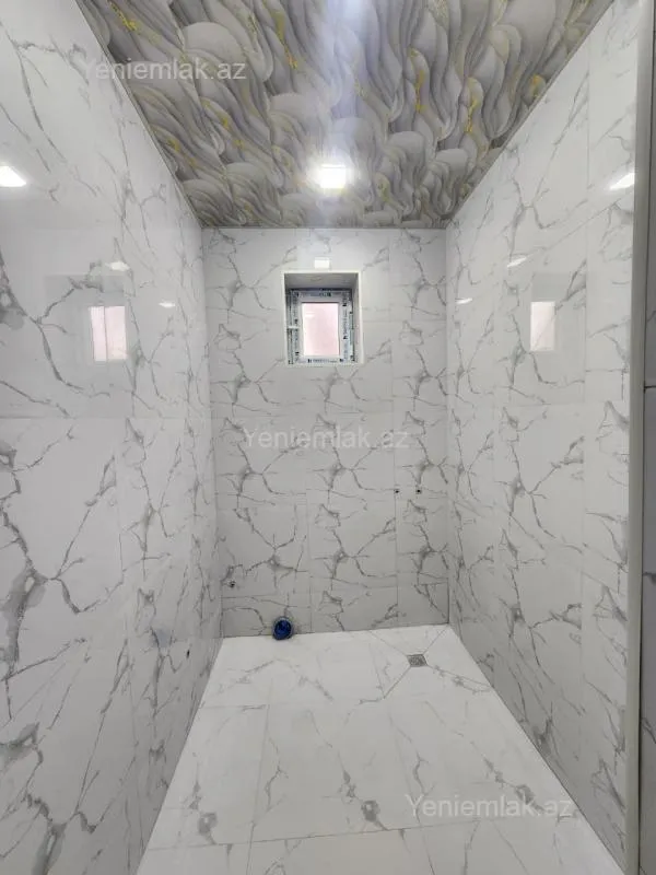 Satılır 3 otaqlı həyət evi 135 m²