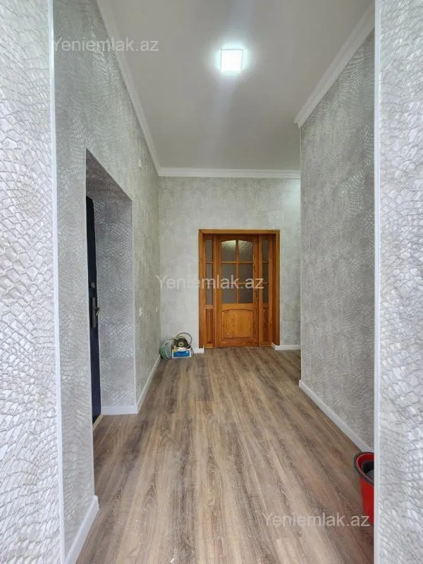Satılır 4 otaqlı həyət evi 145 m²
