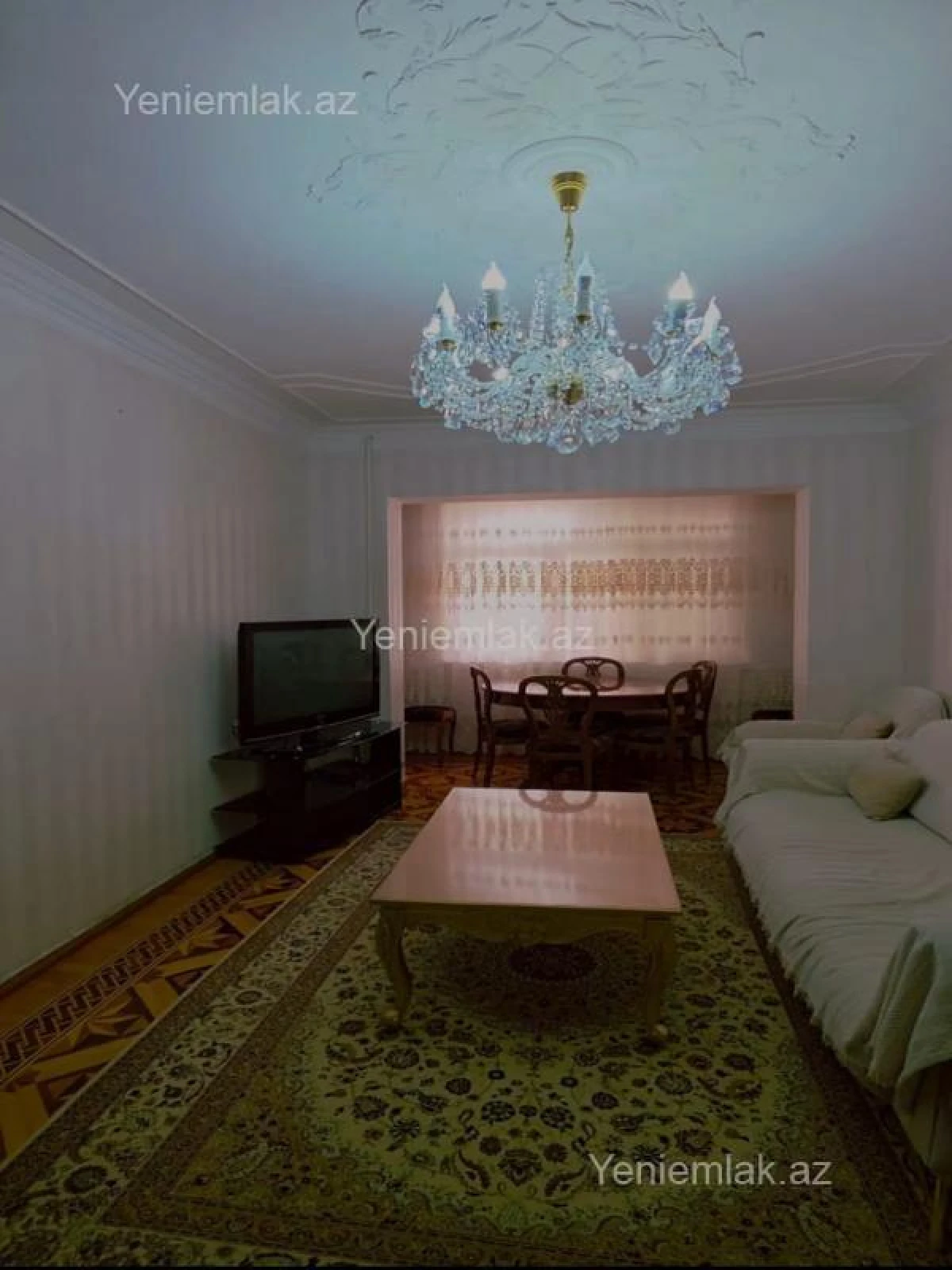 Satılır 3 otaqlı köhnə tikili 90 m²