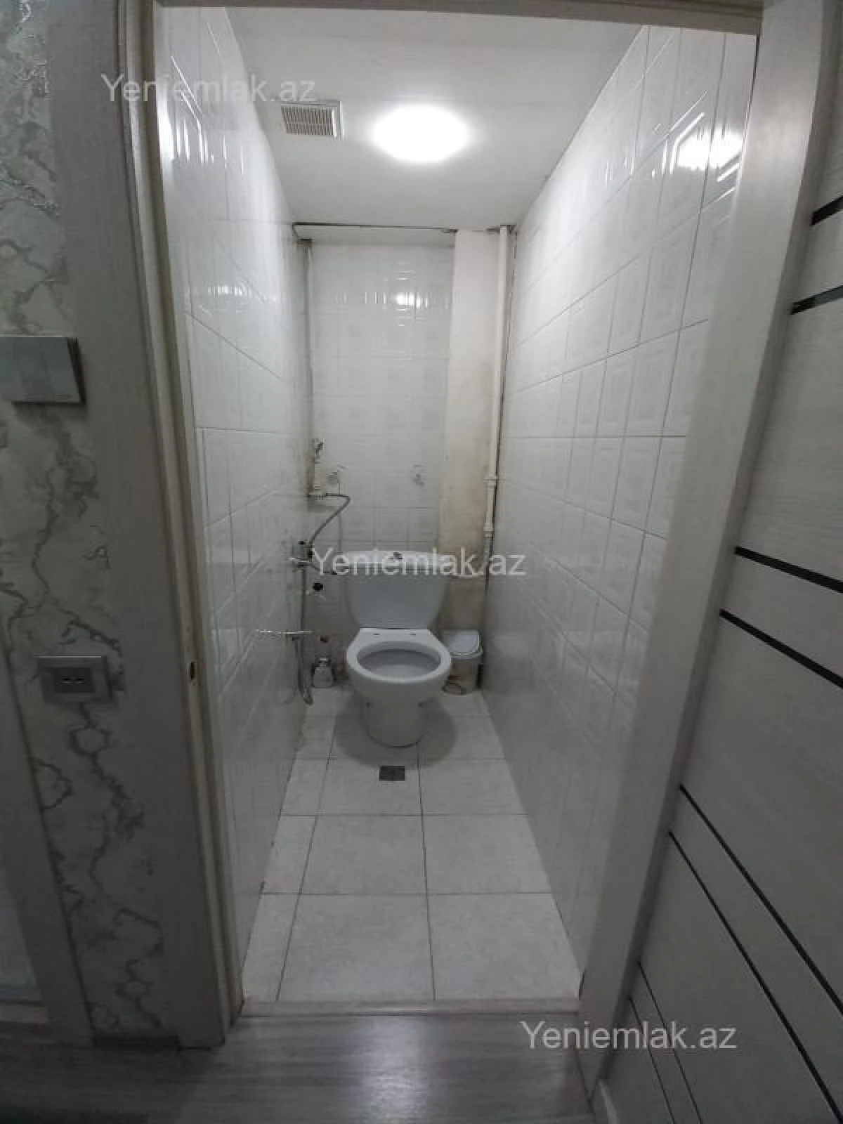 Satılır 2 otaqlı köhnə tikili 55 m²