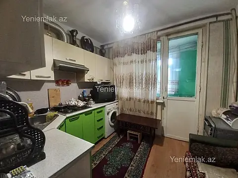 Satılır 2 otaqlı köhnə tikili 55 m²