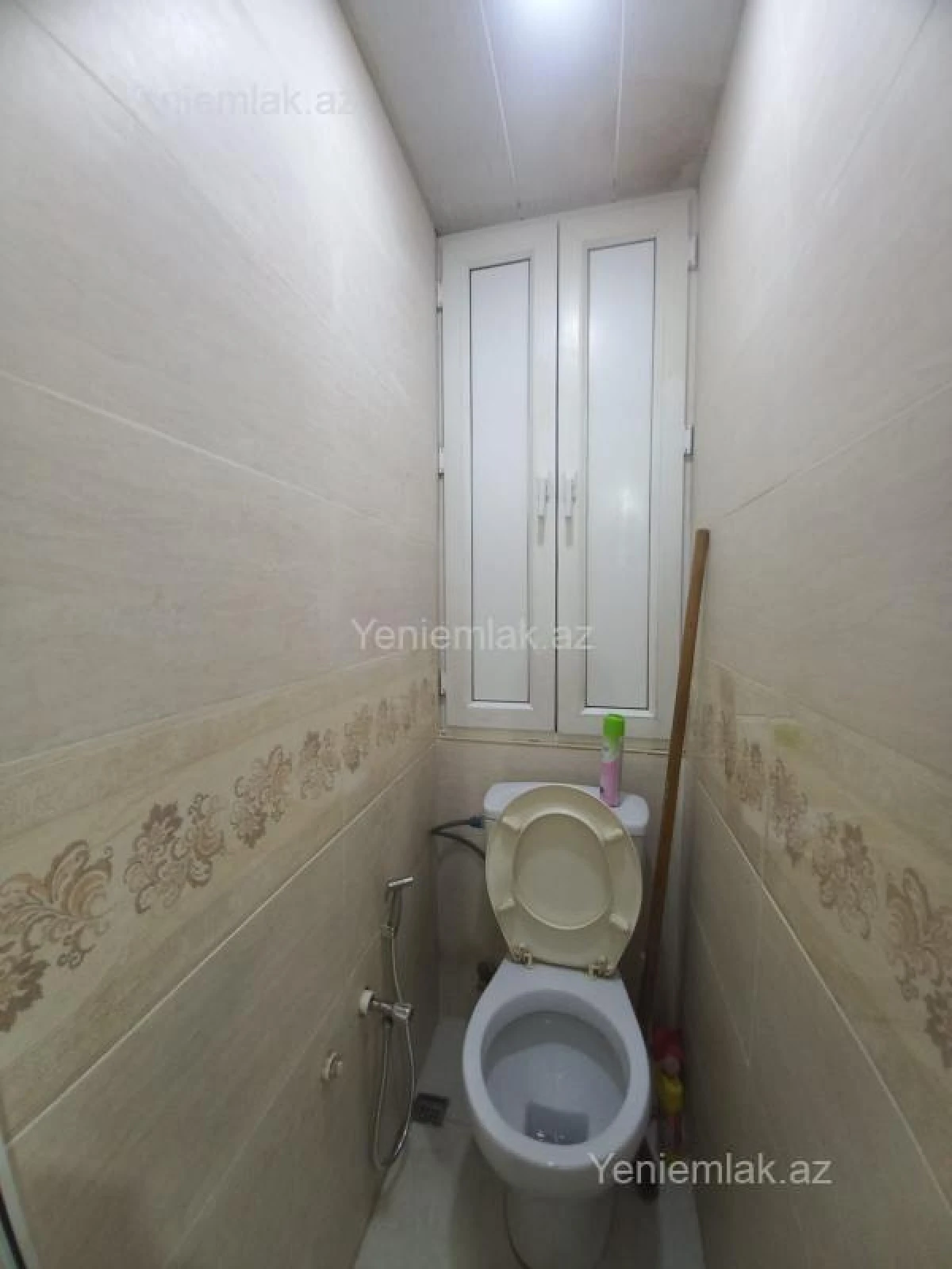 Satılır 2 otaqlı köhnə tikili 55 m²
