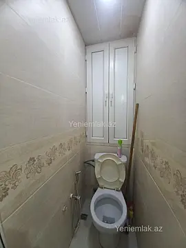 Satılır 2 otaqlı köhnə tikili 55 m²