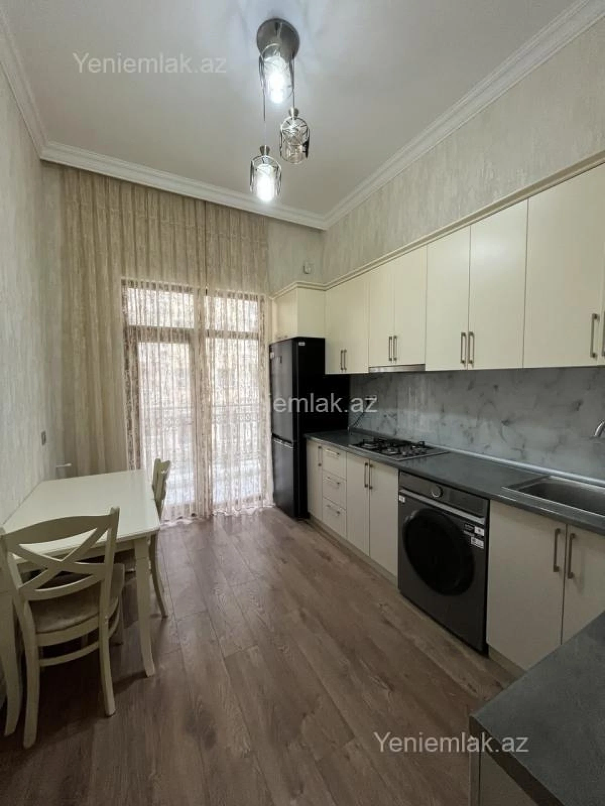 Satılır 2 otaqlı yeni tikili 62 m²