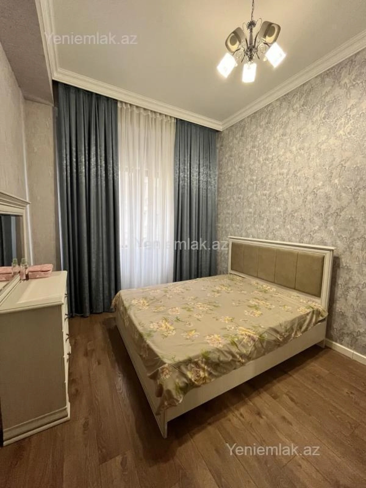 Satılır 2 otaqlı yeni tikili 62 m²