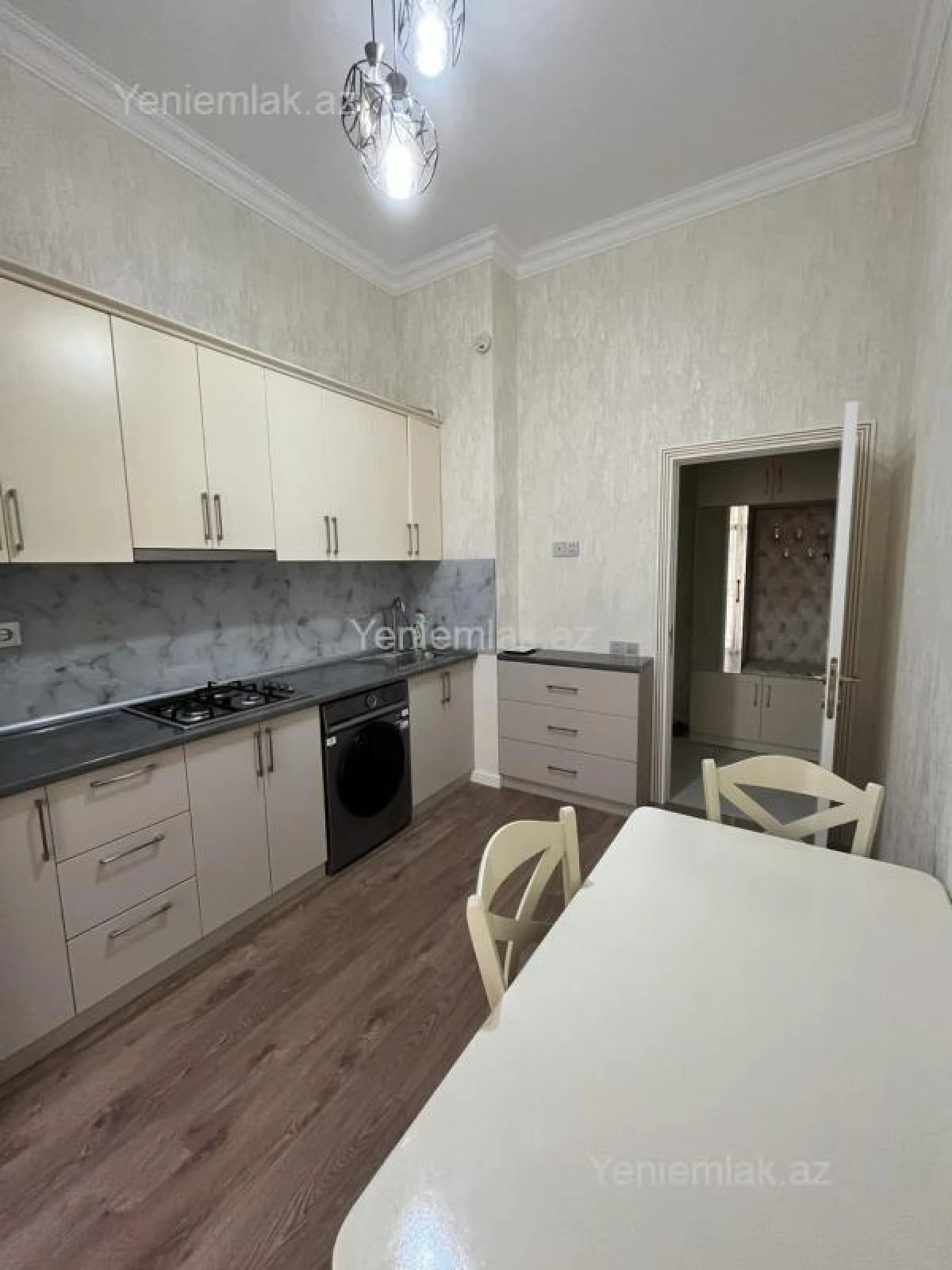 Satılır 2 otaqlı yeni tikili 62 m²