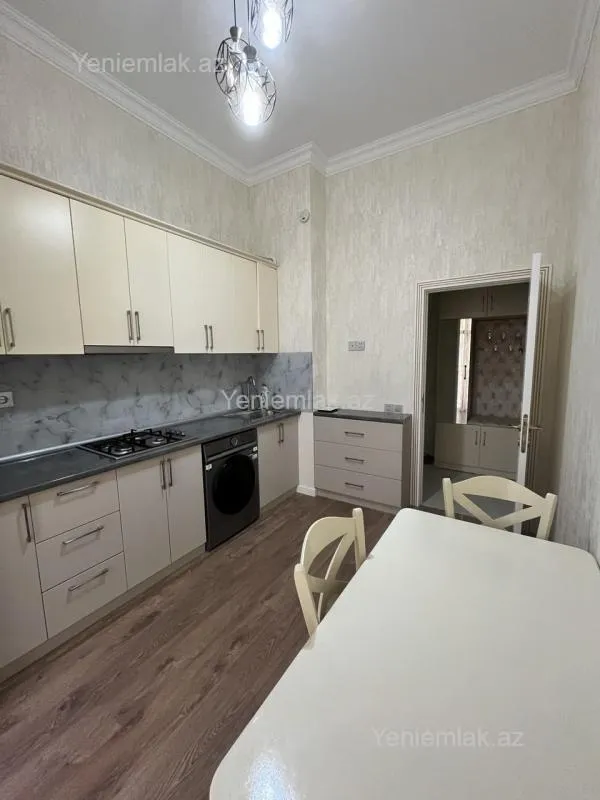 Satılır 2 otaqlı yeni tikili 62 m²