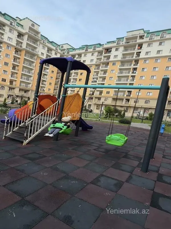 Satılır 2 otaqlı yeni tikili 62 m²