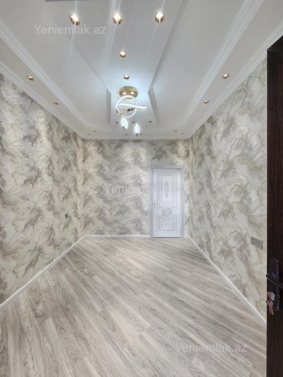 Satılır 2 otaqlı yeni tikili 52 m²