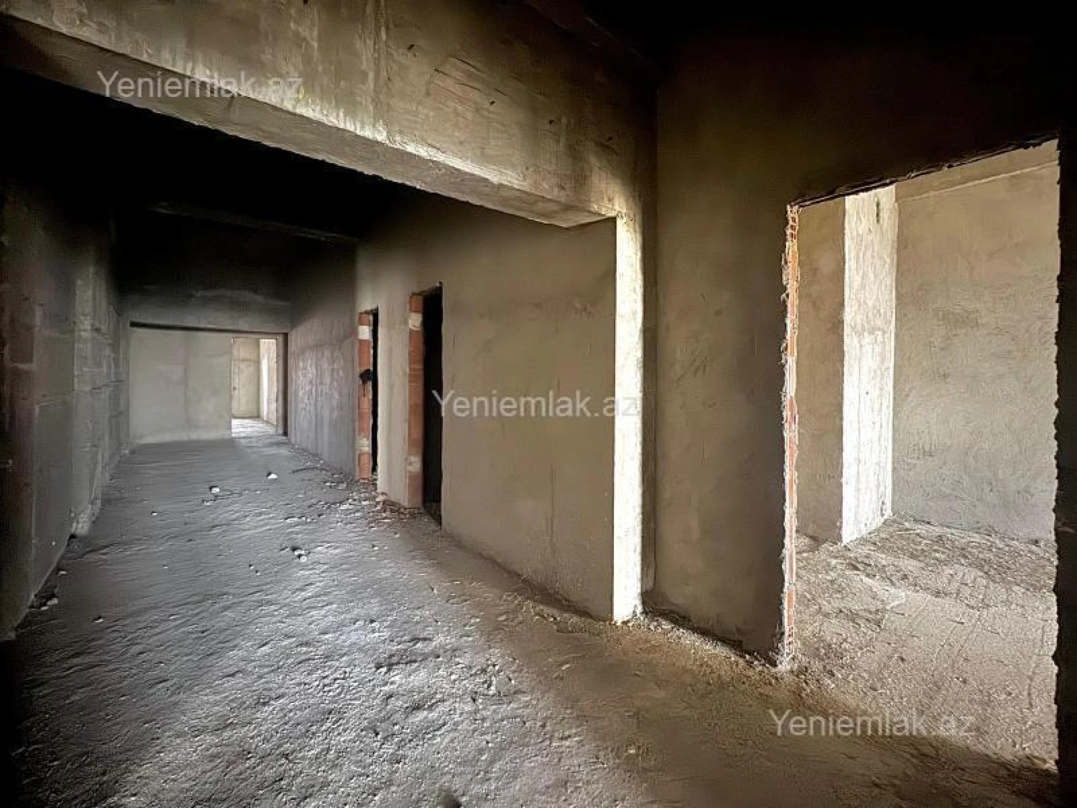 Satılır 5 otaqlı yeni tikili 295 m²
