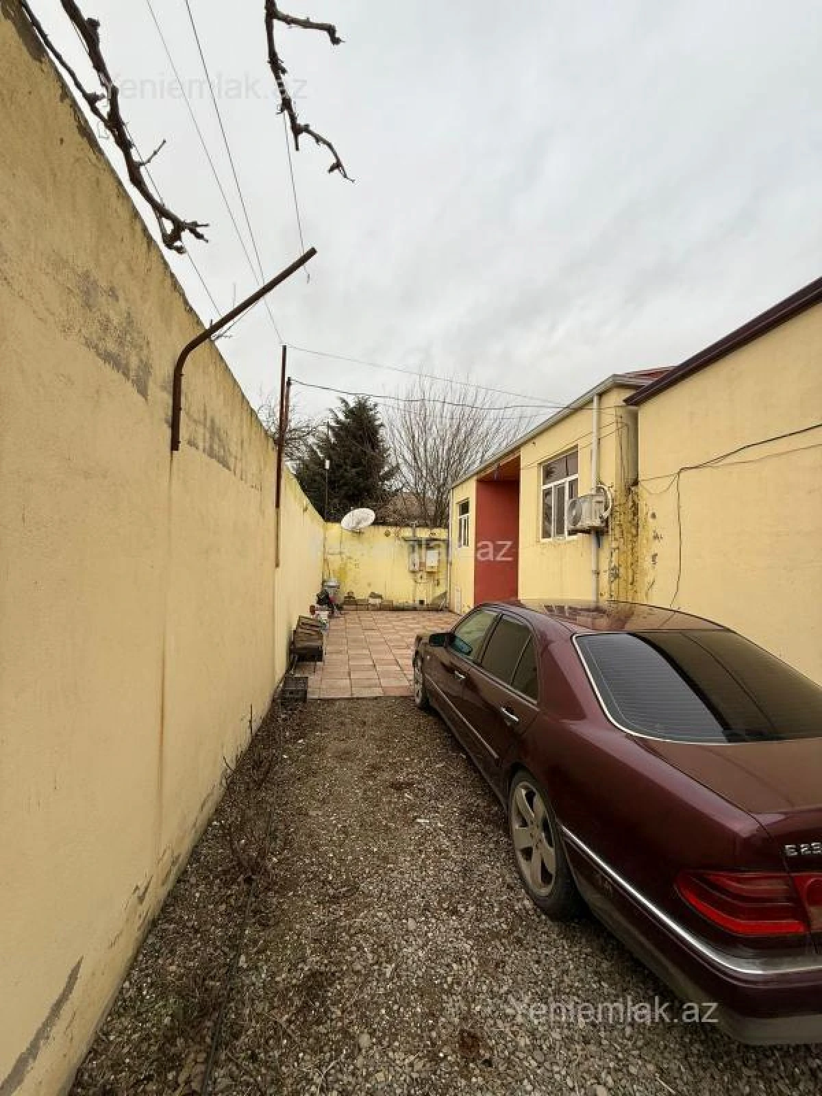 Satılır 3 otaqlı həyət evi 100 m²