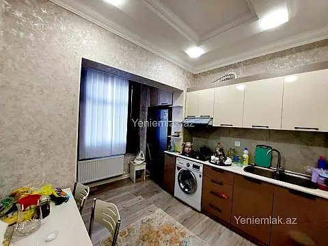Satılır 3 otaqlı köhnə tikili 68 m²