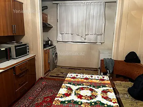 Satılır 2 otaqlı köhnə tikili 55 m²