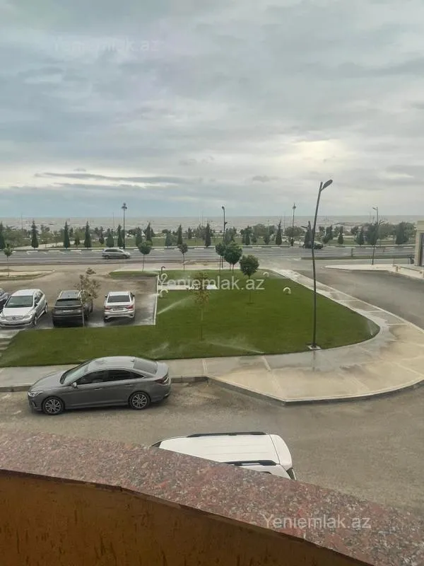 Satılır 3 otaqlı yeni tikili 103 m²