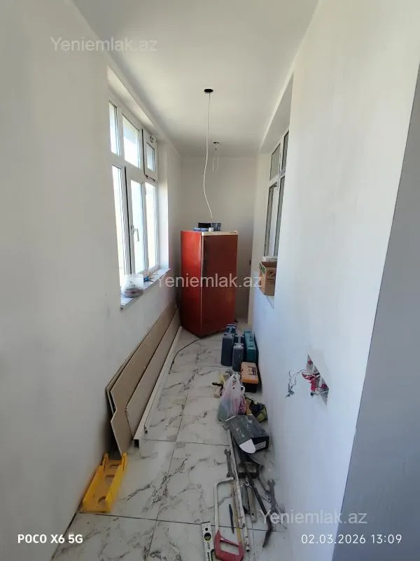 Satılır 1 otaqlı köhnə tikili 40 m²