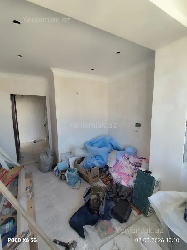 Satılır 1 otaqlı köhnə tikili 40 m²