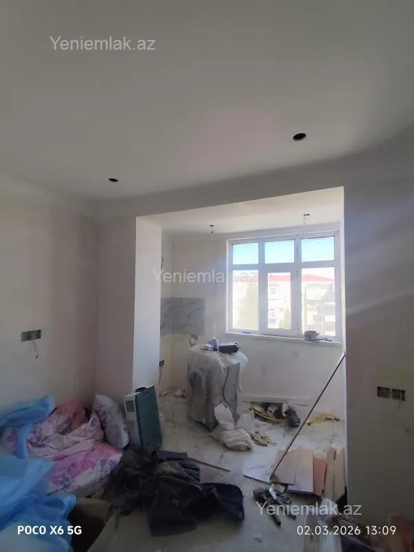 Satılır 1 otaqlı köhnə tikili 40 m²