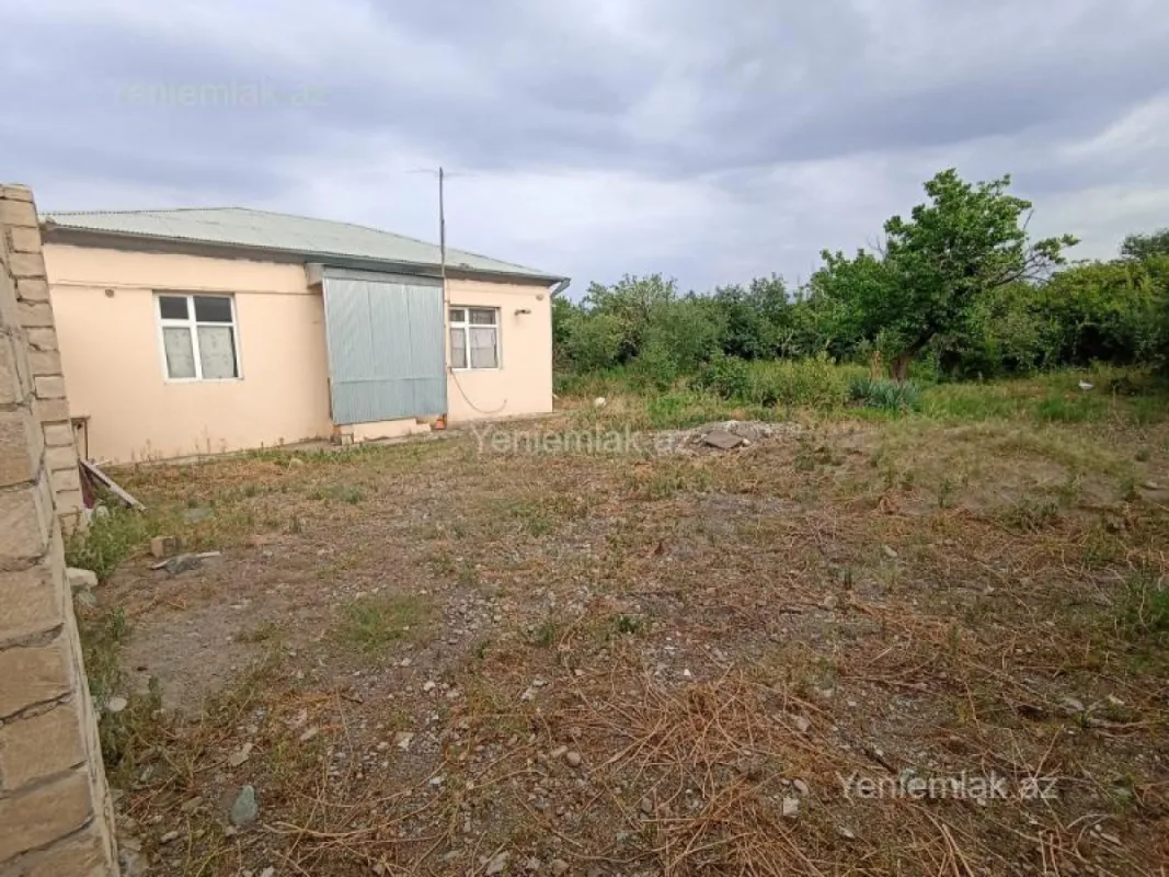 Satılır 3 otaqlı həyət evi 60 m²