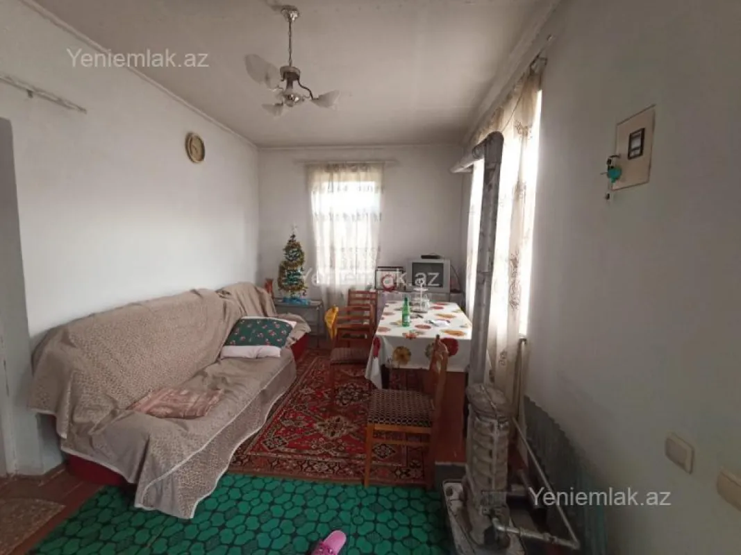 Satılır 3 otaqlı həyət evi 60 m²