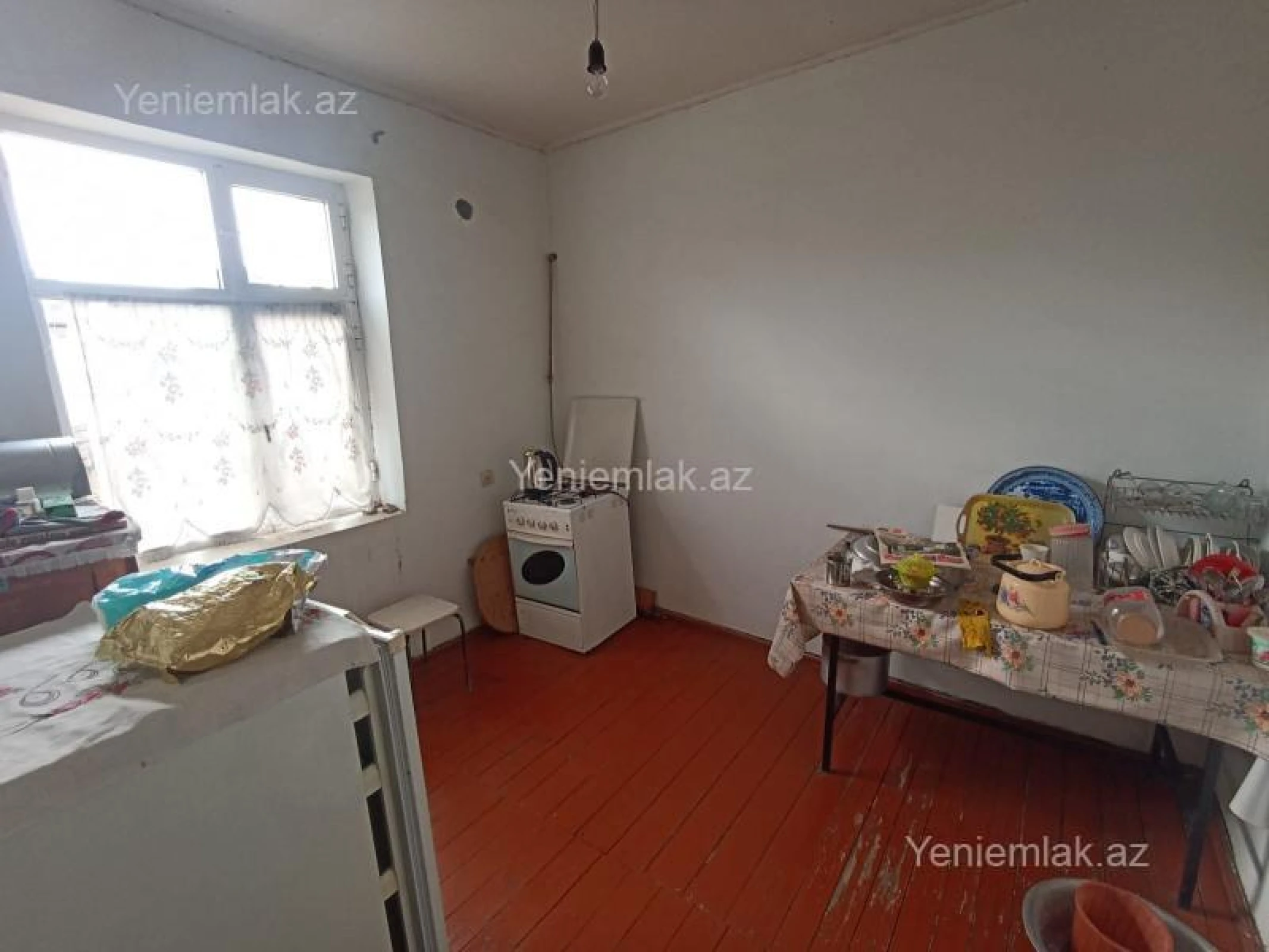 Satılır 3 otaqlı həyət evi 60 m²