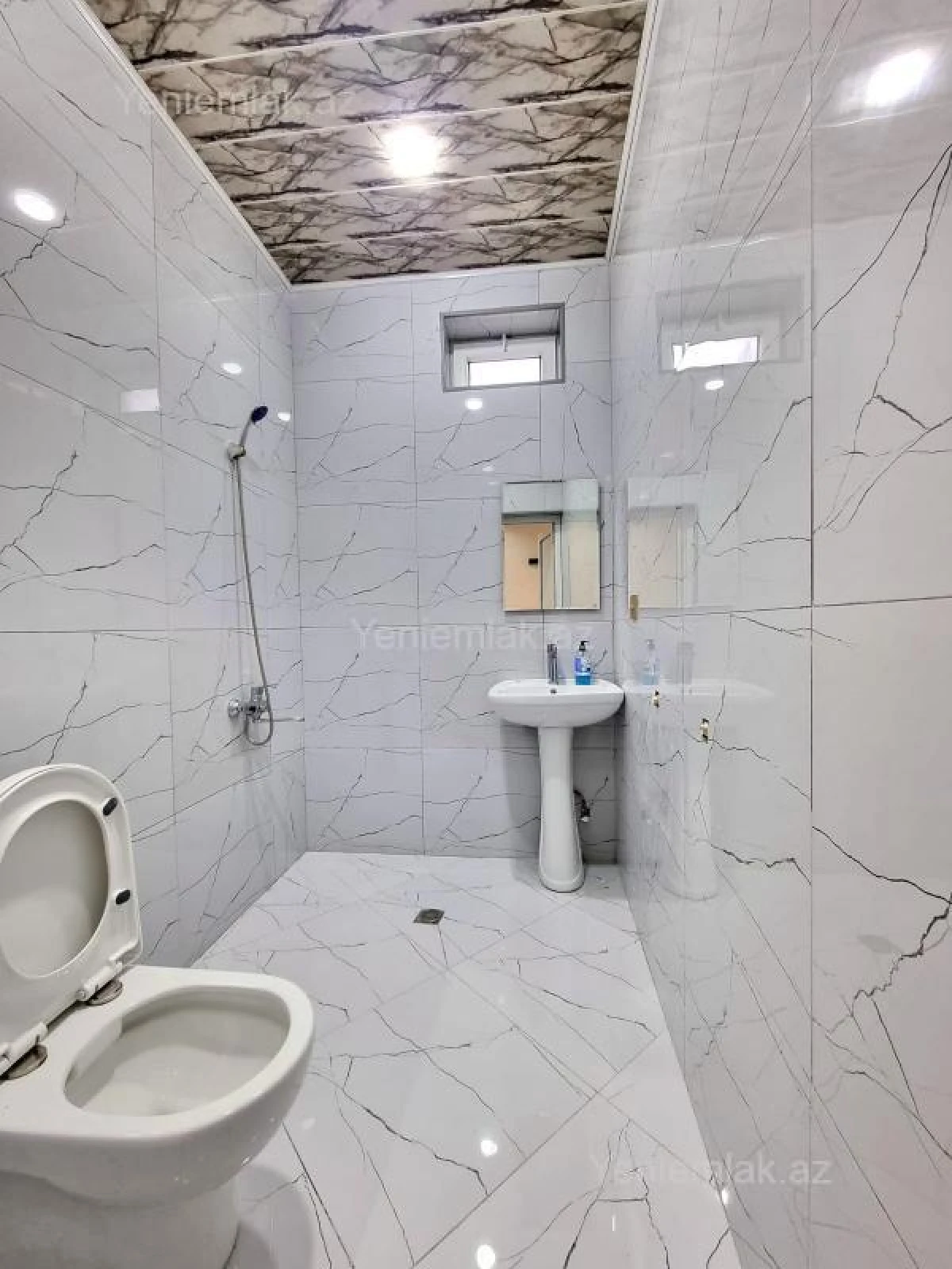 Satılır 3 otaqlı həyət evi 80 m²