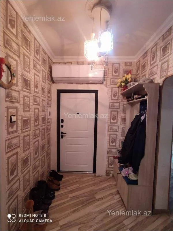 Satılır 3 otaqlı köhnə tikili 74 m²