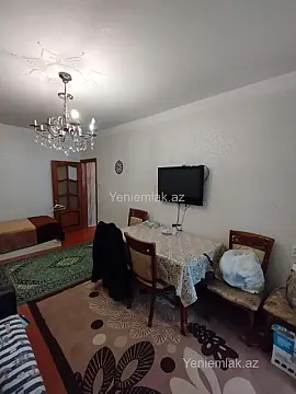 Satılır 1 otaqlı köhnə tikili 37 m²