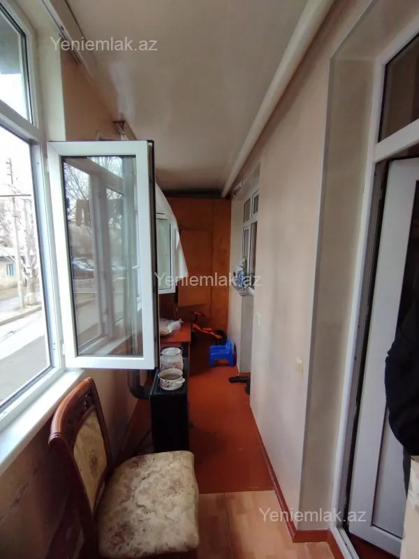 Satılır 1 otaqlı köhnə tikili 37 m²
