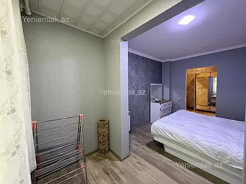 Satılır 2 otaqlı köhnə tikili 60 m²