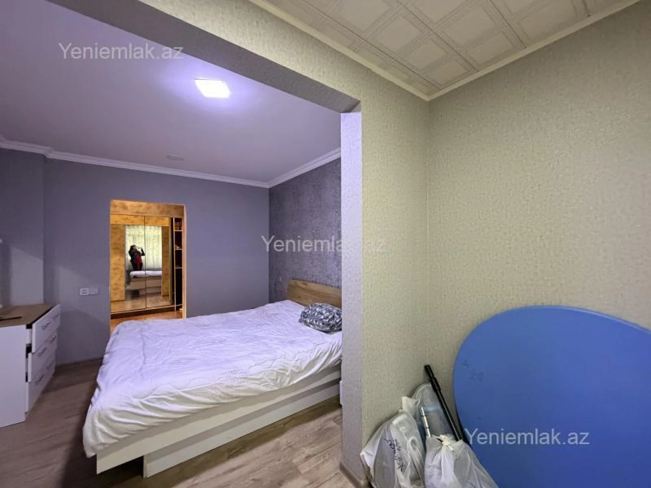 Satılır 2 otaqlı köhnə tikili 60 m²