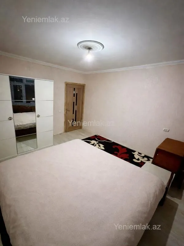 Satılır 3 otaqlı köhnə tikili 60 m²