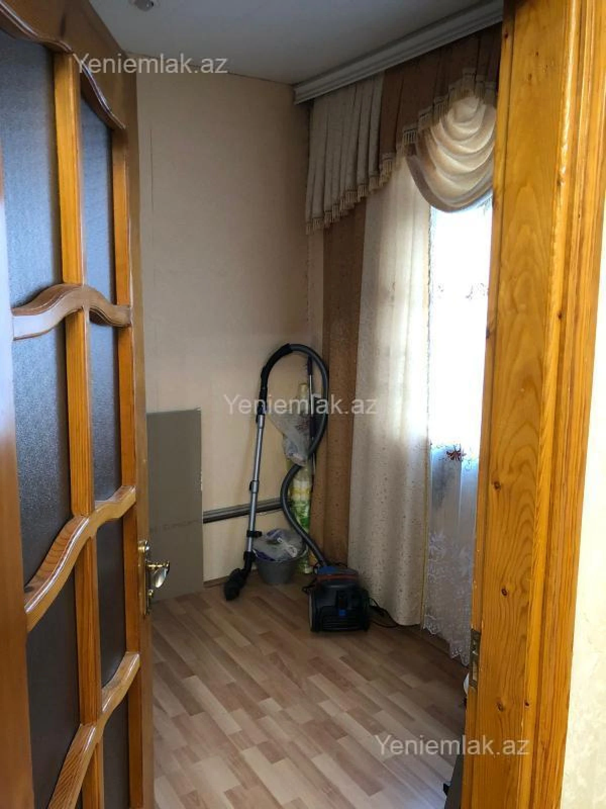 Satılır 3 otaqlı köhnə tikili 60 m²
