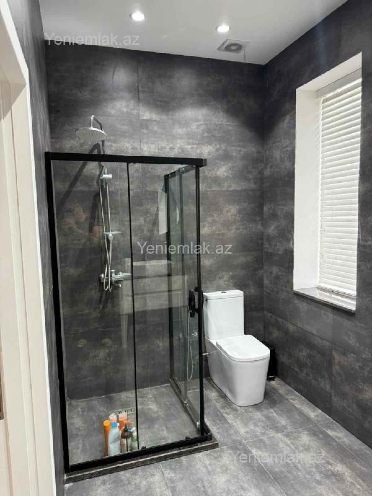 Satılır 4 otaqlı həyət evi 142 m²