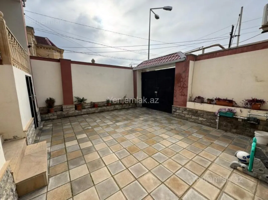Satılır 3 otaqlı həyət evi 80 m²