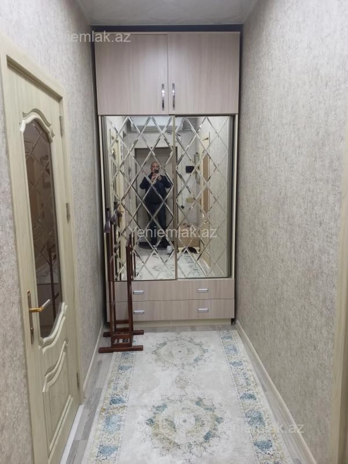 Satılır 2 otaqlı köhnə tikili 60 m²